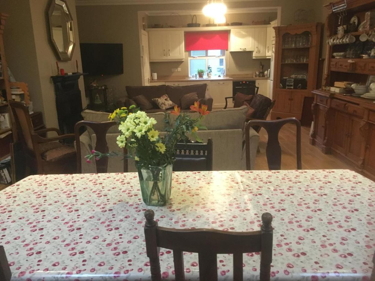 קרלו Coolanowle Self Catering Holiday Accommodation מראה חיצוני תמונה