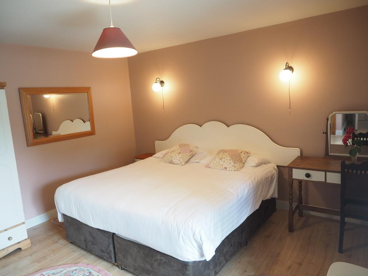 קרלו Coolanowle Self Catering Holiday Accommodation מראה חיצוני תמונה